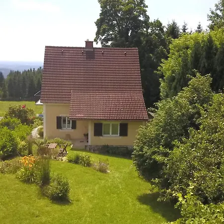 Mitzi Holiday home