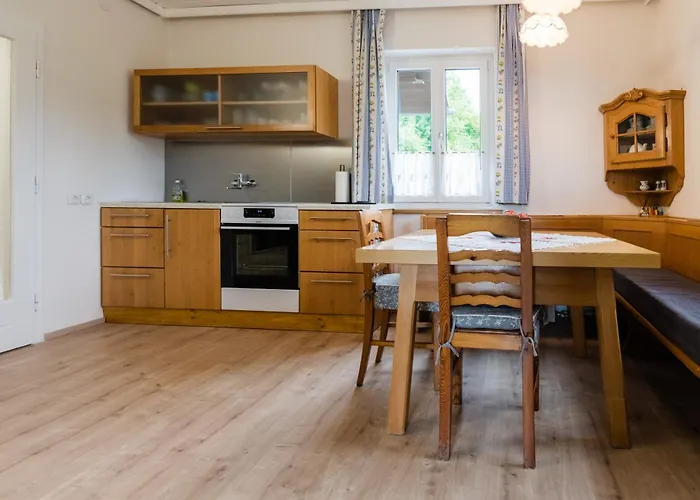 Mitzi Holiday home Floing